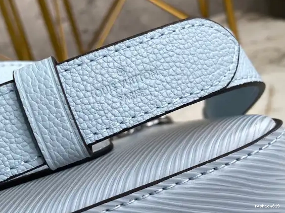 MARELLE VUITTON LOUIS 0408